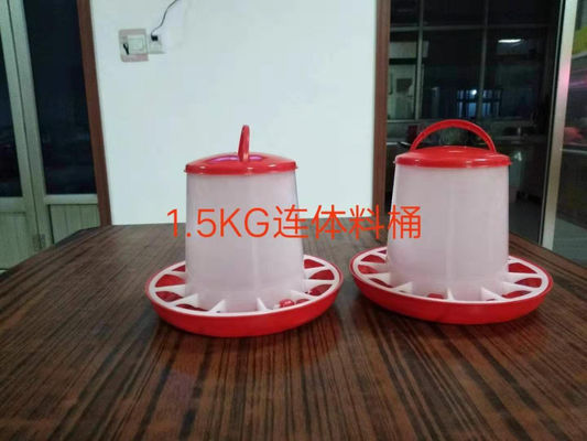 Poultry Pan Bucket 3kg 6kg Plastic Chicken Feeder For Water Drinker